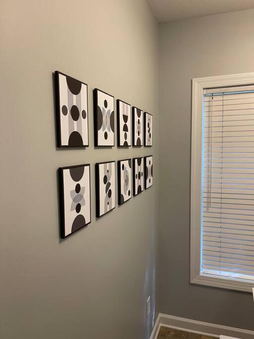 Simple Elegant Townhouse Dt Raleigh Ncsu Exterior foto